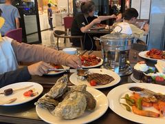 -飨食汇全日制餐厅·昆山皇冠假日酒店(九方店)
