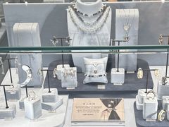 -HEFANG Jewelry何方珠宝(IFS店)