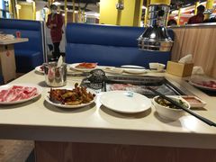 -爱客得牛排海鲜烤肉·火锅自助(春熙路黑金好店)