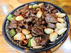 -老东镇啤酒屋海鲜加工·蒸汽海鲜·海鲜烧烤(台东店)