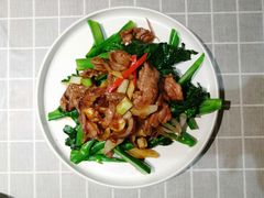 芥兰炒牛肉-老廣食堂(区庄店)