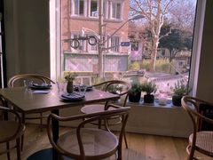 靠窗位-BOR Eatery(安福路店)