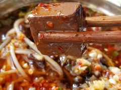 -马路边边·成都串串(翠柏路店)