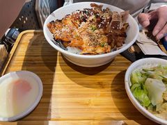 -熊吞·大碗丼烧肉饭(西市场嘉华店)