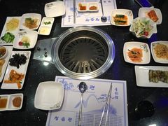 -青松馆韩国料理(香港中路佳世客店)