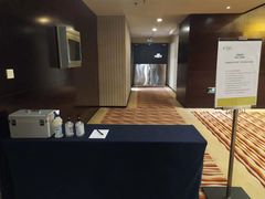 -西安绿地假日酒店