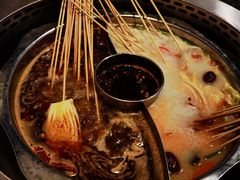 -佰人王串串香火锅(洋珠巷店)