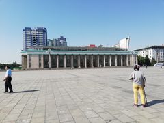 -金日成广场