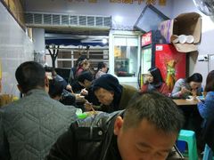 等位区-花市豌杂面(民生路店)