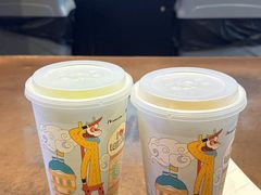 -瑞幸咖啡(江汉路中山大道店)