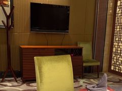 -粤尚腾香居中餐厅(首都机场希尔顿店)