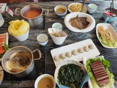 -云中捞高空旋转餐厅(商茂世纪广场店)