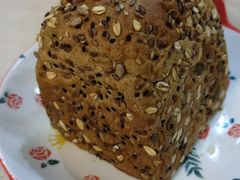 杂粮吐司-红星前进面包牛奶公司(君太店)