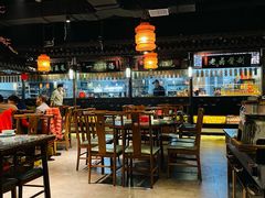 大堂-卢大鲜鱼头捞饭(美利广场店)