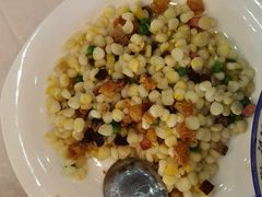 -楼外楼·停车场