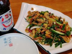 -梁姐啤酒鱼(兴坪古镇店)