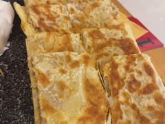 加酥牛肉饼-桐花凤正宗香河肉饼店(绣水街店)
