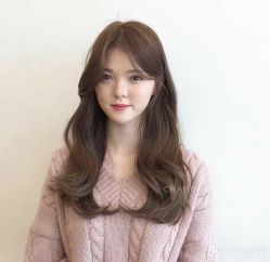 -TOP HAIR SALON