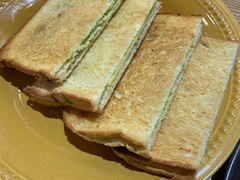 咖椰吐司-HELLO 27 意面·沙拉·帕尼尼