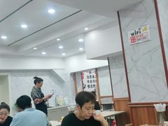 -晓宇盒饭(民安街店)