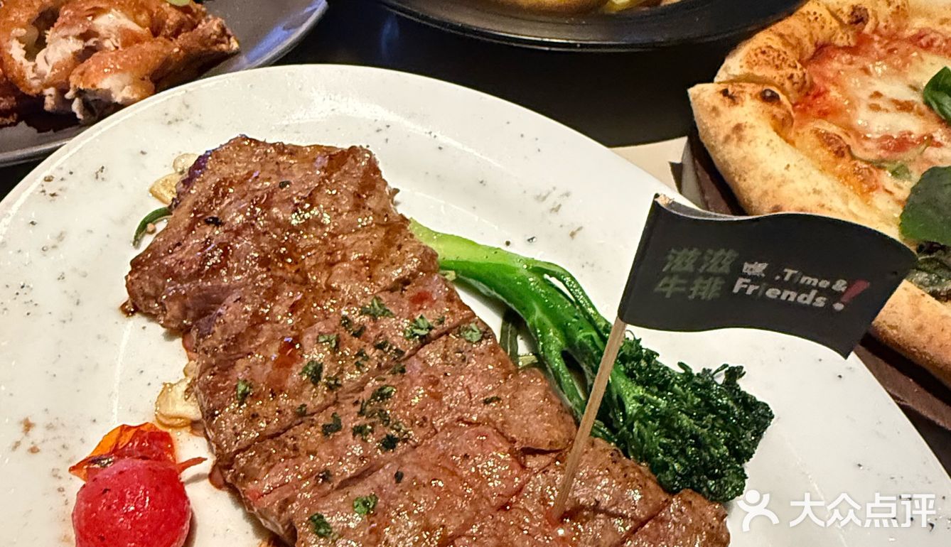 圣诞绝美江景餐厅🍴…这个夜色太美🏙️！