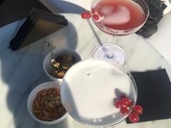 summer&nbsp;rose-顶层酒吧ROOF(上海艾迪逊酒店)
