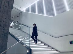 -ZARA(大上海时代广场店)
