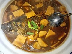 -卢大鲜鱼头捞饭(美利广场店)