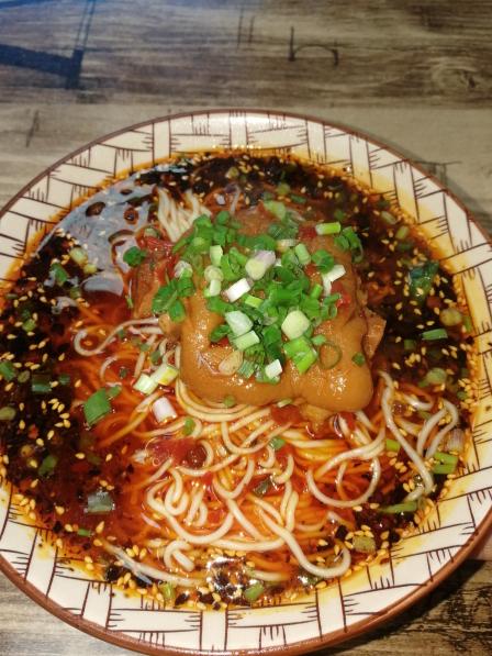陈记碗底捞特色面庄-"这个蹄花面好好吃!蹄花闻起来没有那种没洗.