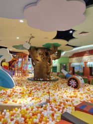 -MELAND CLUB亲子乐园•派对(虹桥万象城店)