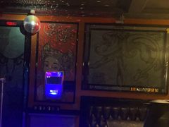-欢乐迪KTV(南坪上海城店)