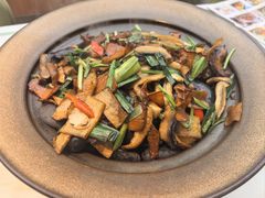 -云海肴·汽锅鸡·云南菜(高德置地店)