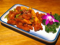 清迈菠萝咕噜肉-觅山云南菜(泊富ICITY店)