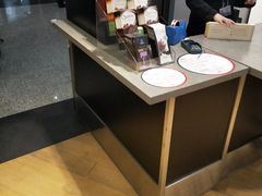 -日上免税店(三径路t3店)