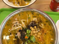 -丽丽三鲜螺蛳粉(田林路店)