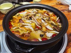 -菌之家·专业纯野生菌火锅·特色炒菌
