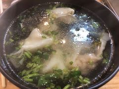 鲜肉馄饨-和众大油条(维明路店)