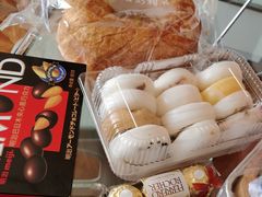 -好利来(高新枫叶广场店)