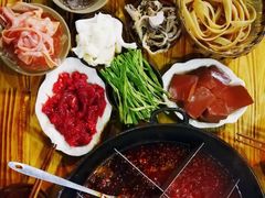 -岗上渣渣老火锅(两路口店)