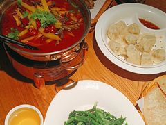 -娜仁图雅蒙古美食村(33小镇店)