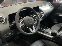 -上海德星奔驰(江杨南路店)