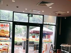 -汉堡王(上海凌云壹街坊店)