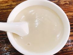 杏仁糊-沙湾姜埋奶(兴新包店)