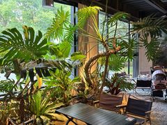 -J Create城市露营咖啡·简餐·宠物(上海动物园店)