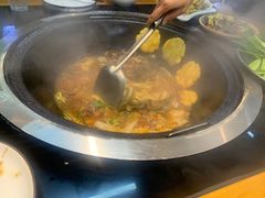 -炖四方东北铁锅炖·烧烤小龙虾(中豪国际店)