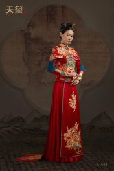 -艾朵婚纱