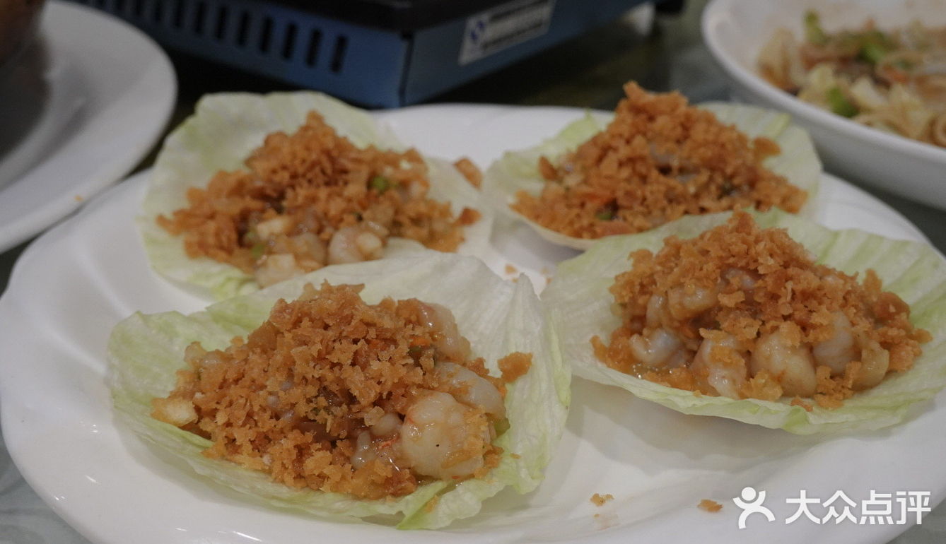 台湾菜其实不单卤肉饭好吃 还有…. 烧鸡 叉烧 剥皮辣鸡汤！