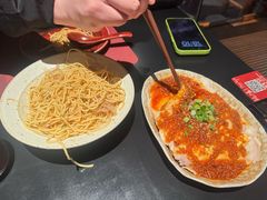 鸡丝凉面-纯阳•六两酒馆