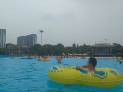 -热带风暴水上乐园(新镇路)
