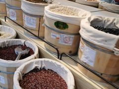 -卜蜂莲花(浦江城市生活广场店)